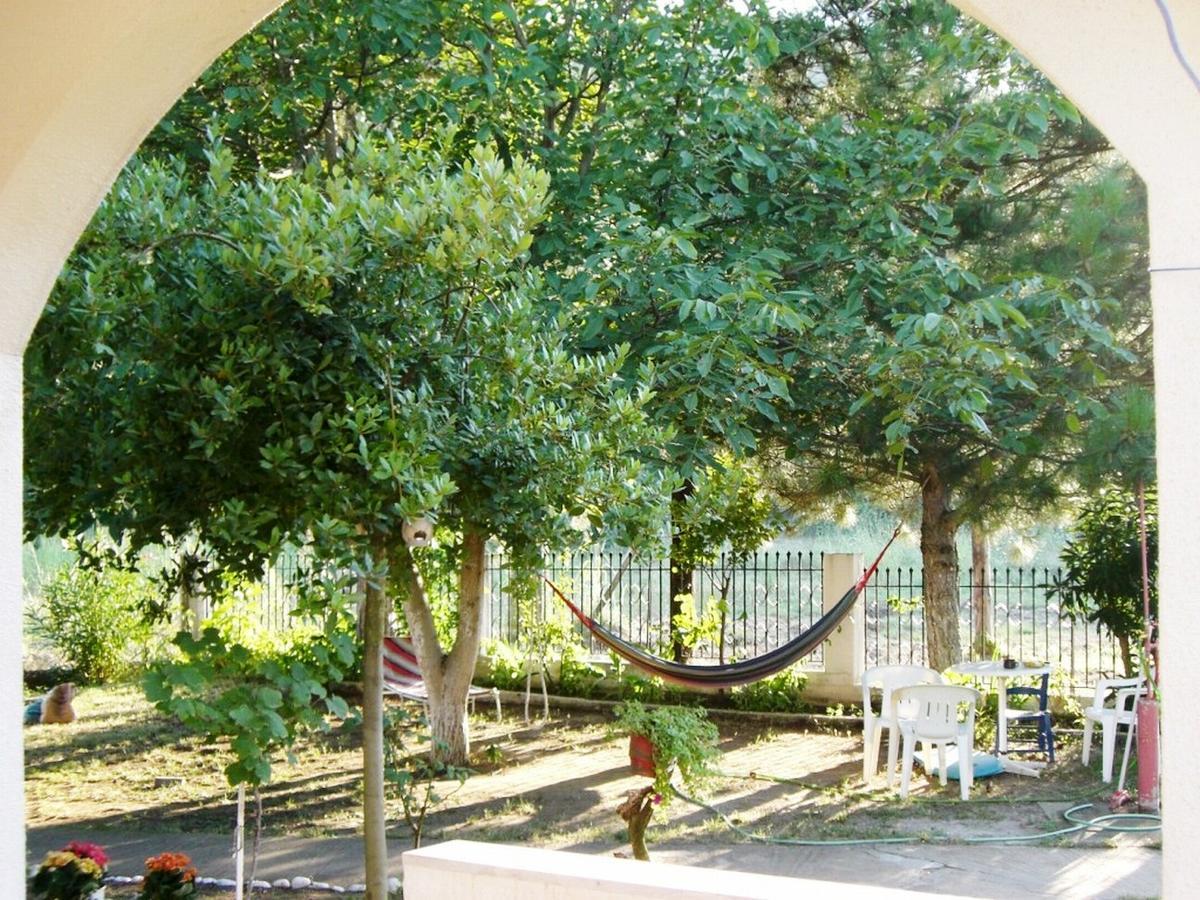 Garden Bungalow Valentina Stavros  Dış mekan fotoğraf